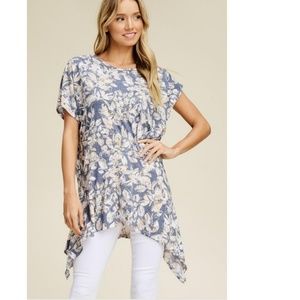 New floral print knit top